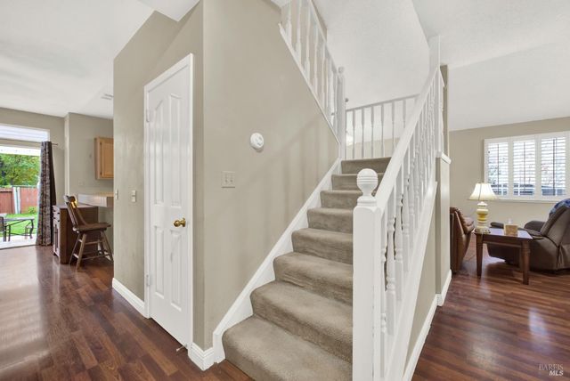 805 Gazebo Ct, Suisun City, CA 94585