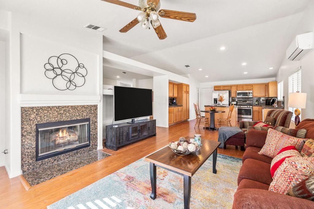 Image 11 of property listing at 81147 Mariposa Circle, Indio, CA 92201