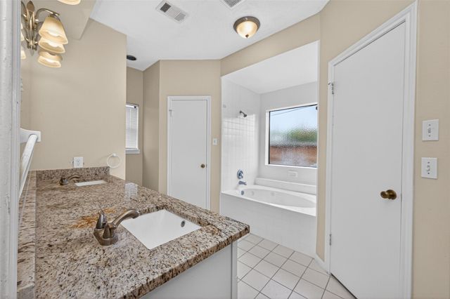 19242 Relay Road, Humble, TX 77346