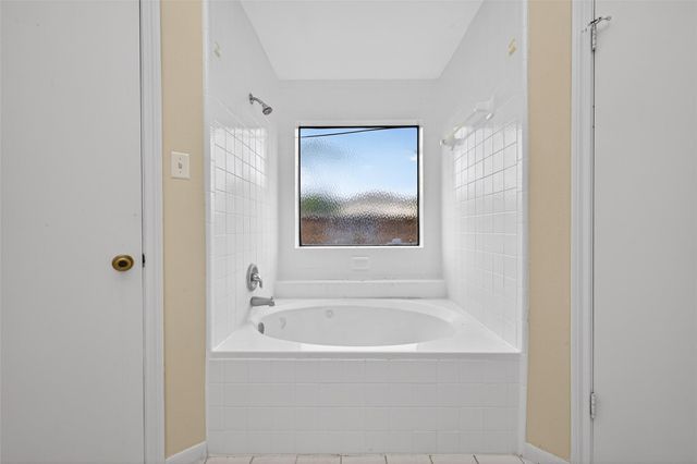 19242 Relay Road, Humble, TX 77346