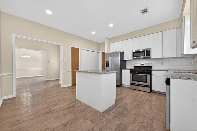 19242 Relay Road, Humble, TX 77346