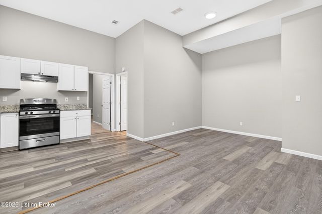 718 Camp St, Louisville, KY 40203