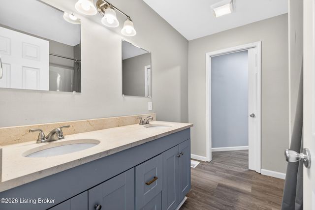 718 Camp St, Louisville, KY 40203