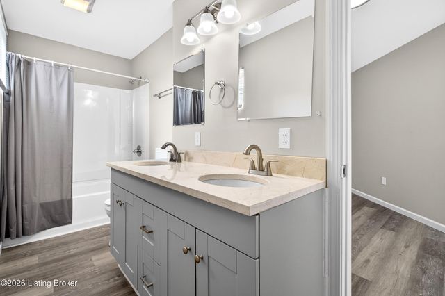 718 Camp St, Louisville, KY 40203