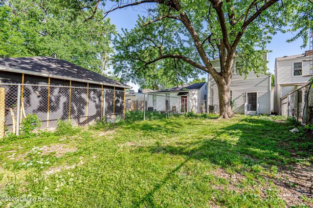 718 Camp St, Louisville, KY 40203