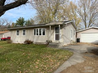 2705 15th Street SE, Rochester, MN 55904