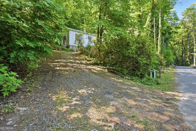 6448 Crow Creek Road, Lakemont, GA 30552