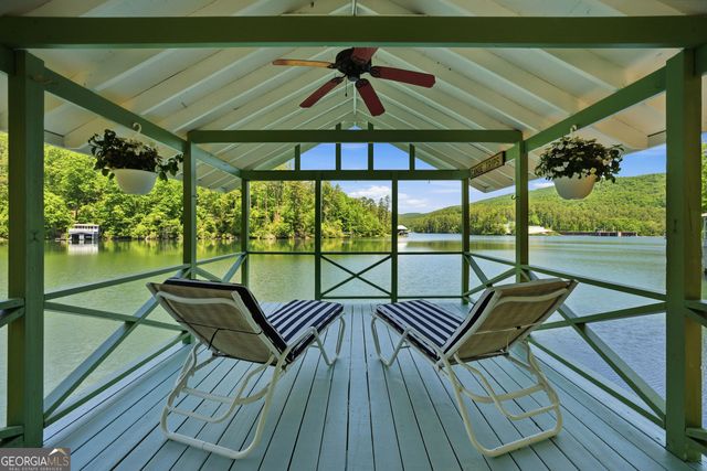 6448 Crow Creek Road, Lakemont, GA 30552