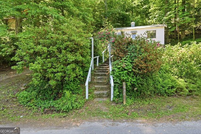 6448 Crow Creek Road, Lakemont, GA 30552