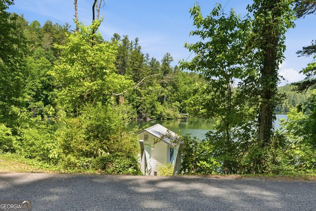 6448 Crow Creek Road, Lakemont, GA 30552