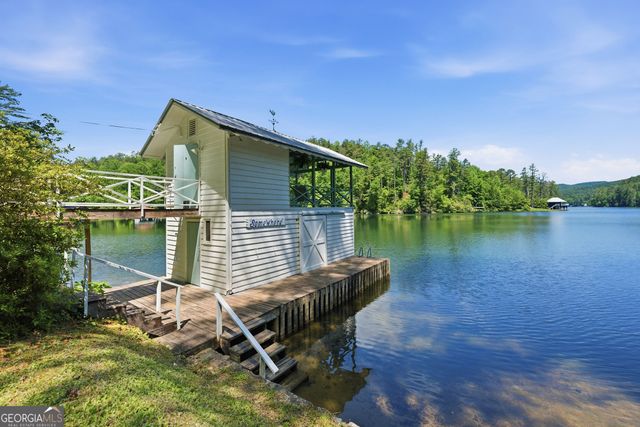 6448 Crow Creek Road, Lakemont, GA 30552