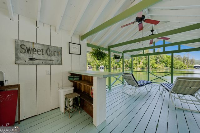 6448 Crow Creek Road, Lakemont, GA 30552