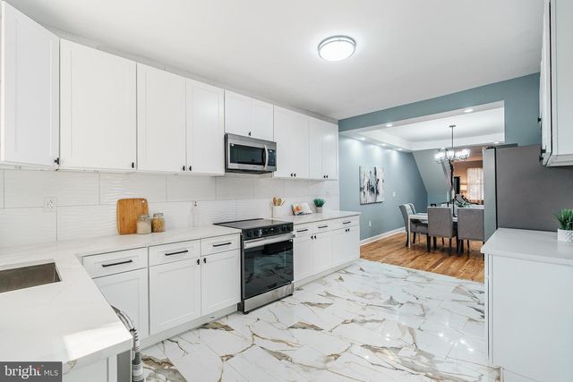 825 S 60TH ST, Philadelphia, PA 19143