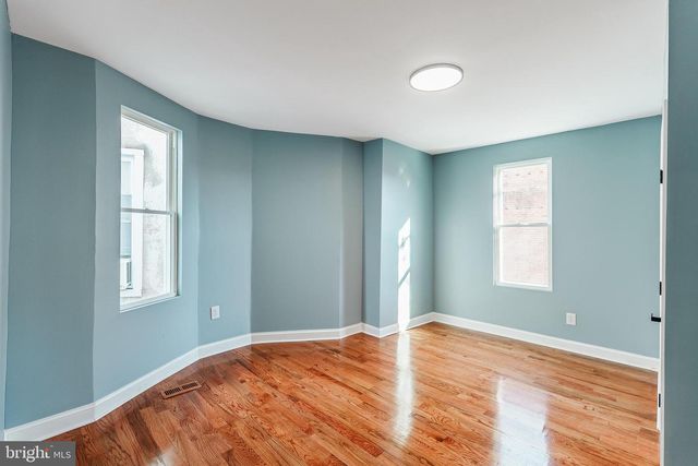 825 S 60TH ST, Philadelphia, PA 19143