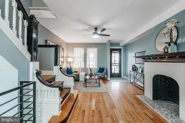 825 S 60TH ST, Philadelphia, PA 19143