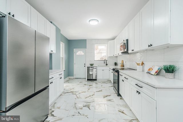 825 S 60TH ST, Philadelphia, PA 19143