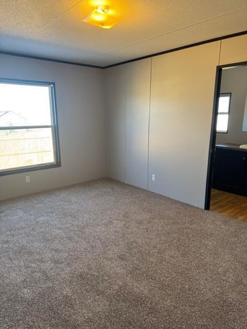 224 Atrisco Vista Boulevard SW TRLR 38, Albuquerque, NM 87121
