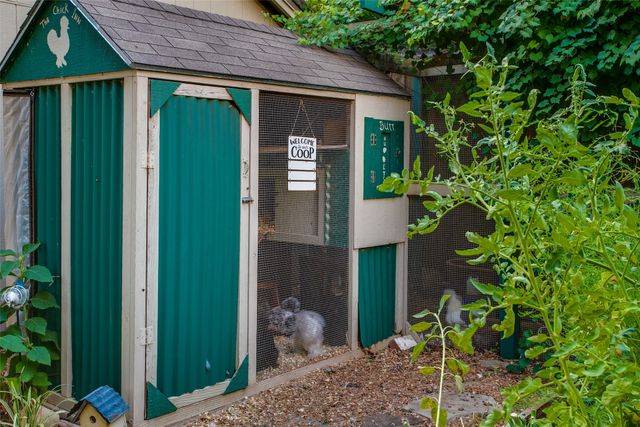 307 S Rosemont Avenue, Dallas, TX 75208