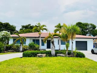 2271 SW 30th Terrace, Fort Lauderdale, FL 33312