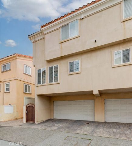 2331 Arlington Avenue, Torrance, CA 90501