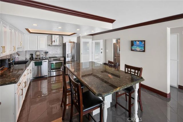 4944 Cass Street 1101, San Diego, CA 92109