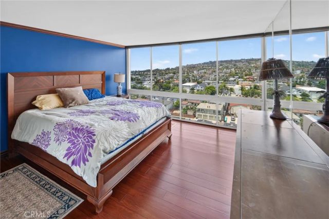 4944 Cass Street 1101, San Diego, CA 92109