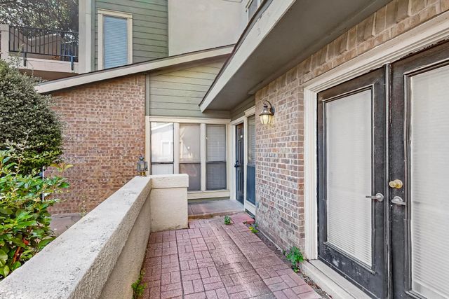 9611 Walnut Street 1105, Dallas, TX 75243