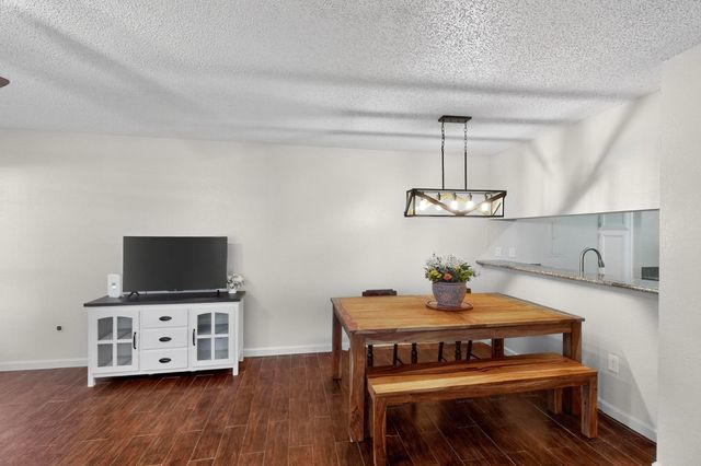 9611 Walnut Street 1105, Dallas, TX 75243