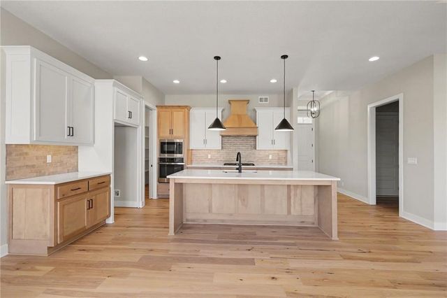 18405 Caenen Street, Overland Park, KS 66013