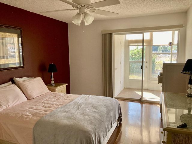 304 47TH AVENUE DRIVE W 112, Bradenton, FL 34207