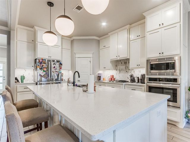 617 Side Track Road, Yukon, OK 73099