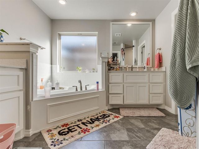 617 Side Track Road, Yukon, OK 73099