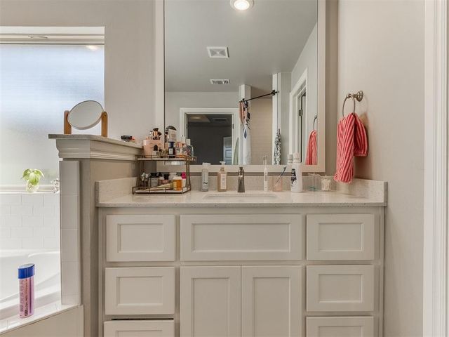 617 Side Track Road, Yukon, OK 73099