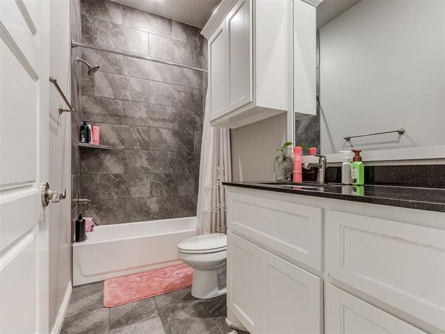 617 Side Track Road, Yukon, OK 73099