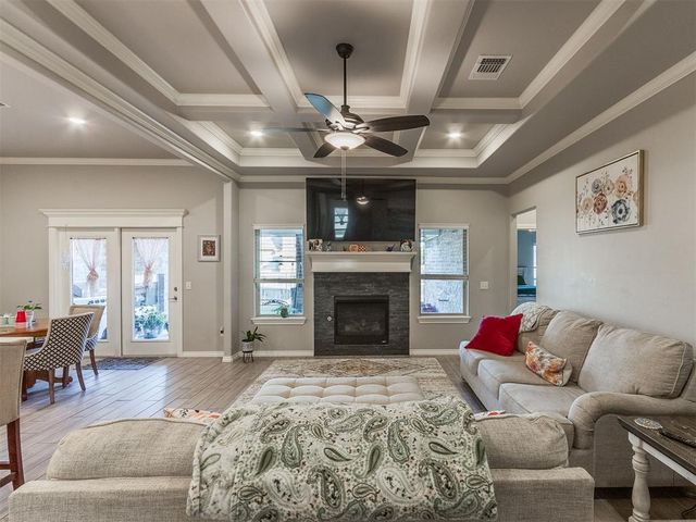617 Side Track Road, Yukon, OK 73099