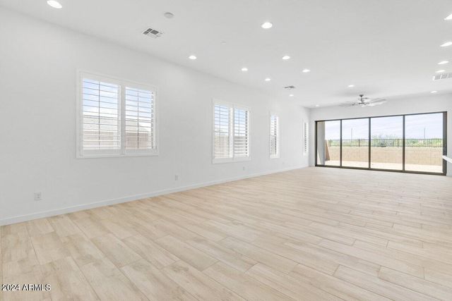 21816 N 59th Street, Phoenix, AZ 85054