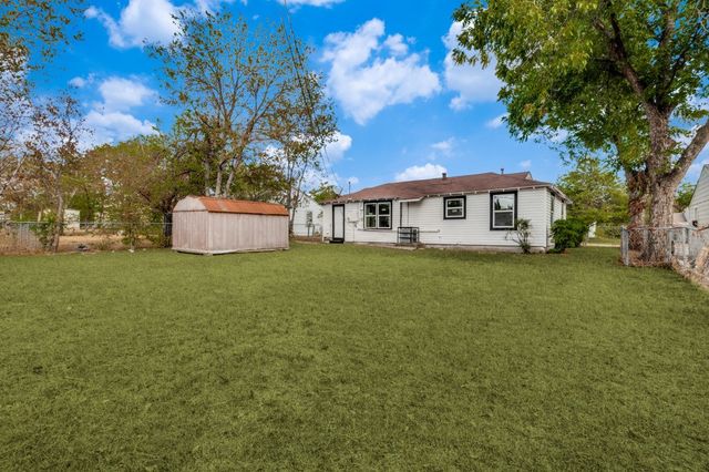 3224 Burson Avenue, Fort Worth, TX 76110