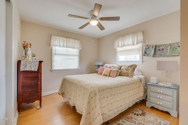 521 Kilkenny Road, Kingsport, TN 37664