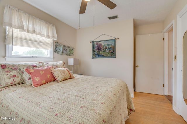 521 Kilkenny Road, Kingsport, TN 37664