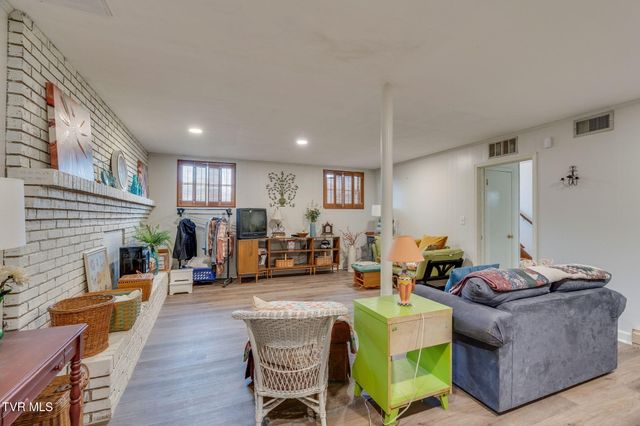 521 Kilkenny Road, Kingsport, TN 37664