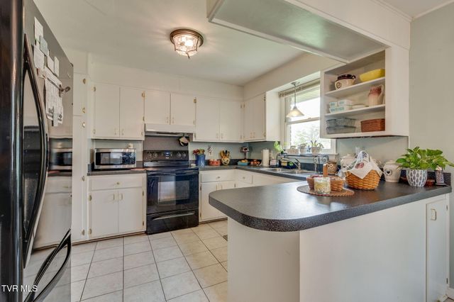 521 Kilkenny Road, Kingsport, TN 37664