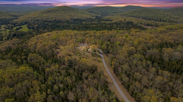 3888 Coleman Hill Rd, Rockvale, TN 37153