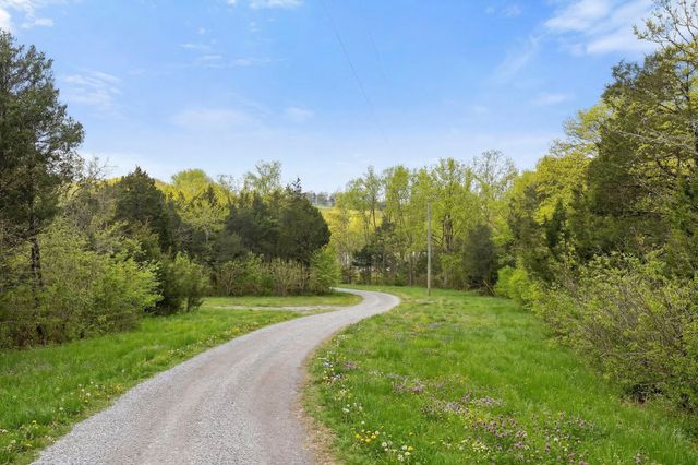 3888 Coleman Hill Rd, Rockvale, TN 37153