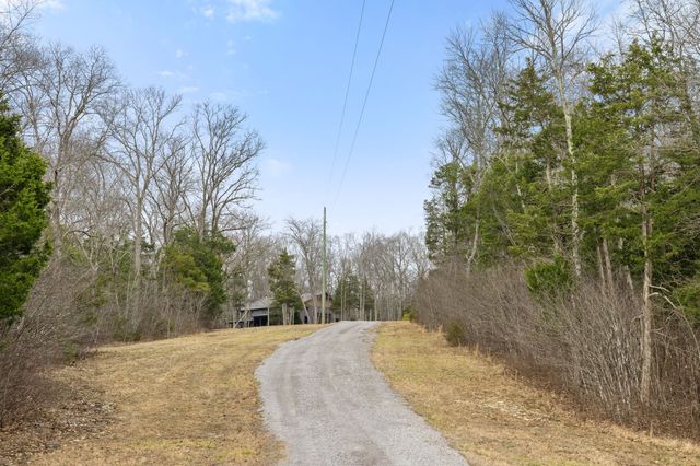 3888 Coleman Hill Rd, Rockvale, TN 37153