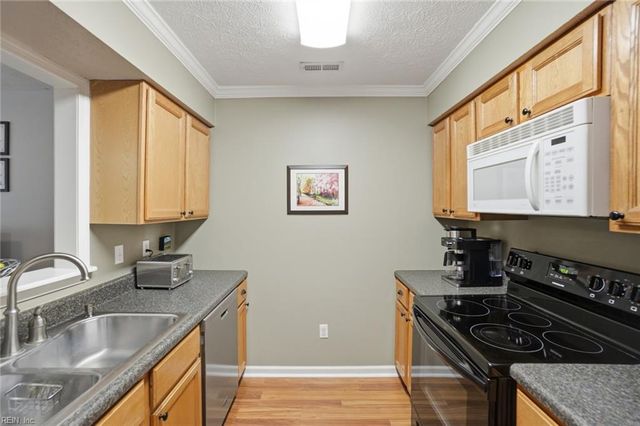 942 Pheasant RN, Williamsburg, VA 23188