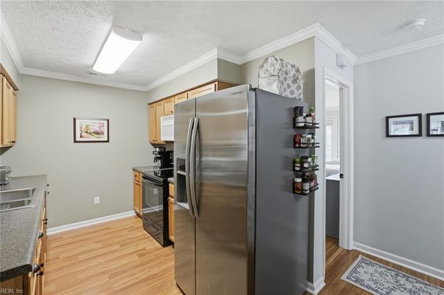 942 Pheasant RN, Williamsburg, VA 23188