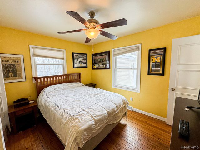 4028 Loon Lake Court, Fenton Charter Township, MI 48451