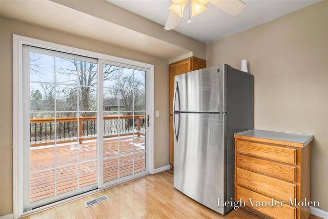 1410 Beckwith Avenue, Grand Rapids, MI 49505