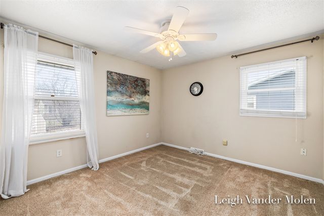 1410 Beckwith Avenue, Grand Rapids, MI 49505