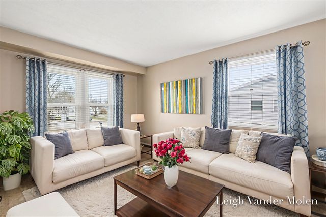 1410 Beckwith Avenue, Grand Rapids, MI 49505